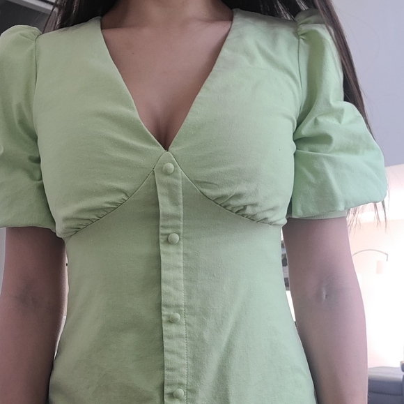 Lulu's dress - Picture 8 of 8